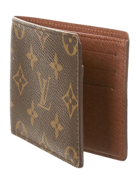 louis vuitton bifold wallet.